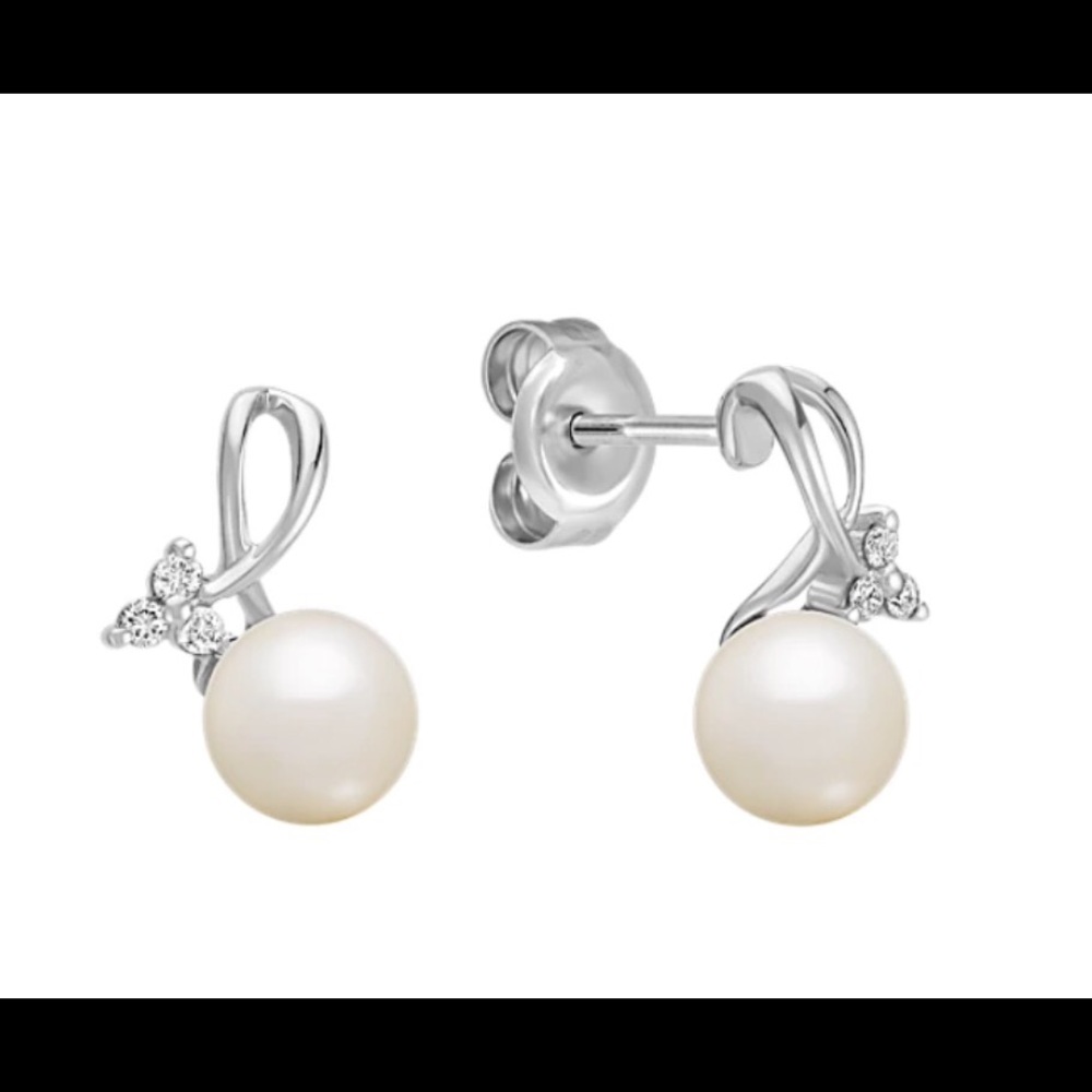 5mm Cultured Freshwater Pearl & Diamond Earrings